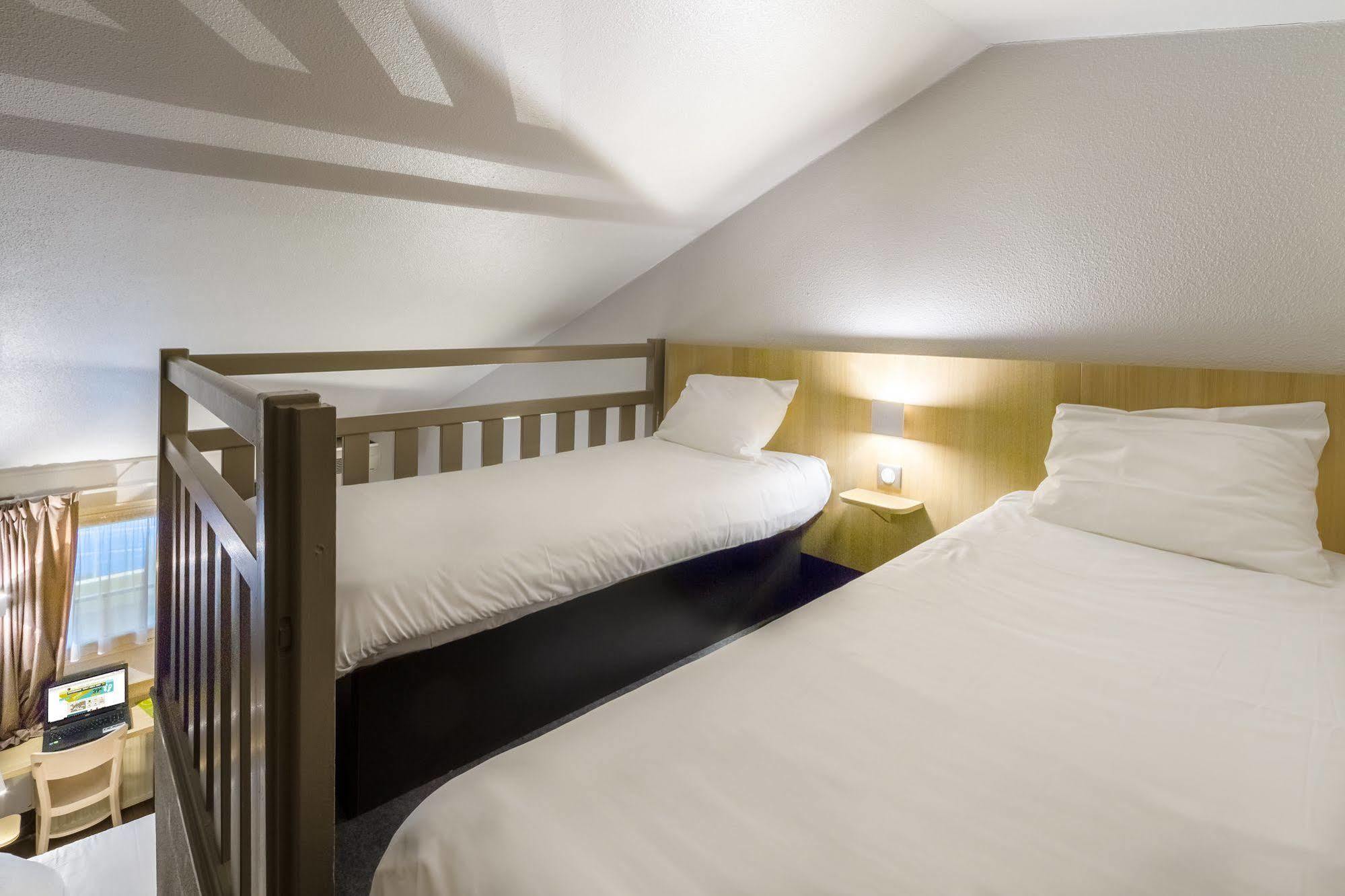 B&B Hotel Morlaix Saint-Martin-des-Champs  ภายนอก รูปภาพ